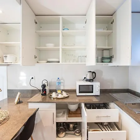 Lovelystay - Urban Oporto
