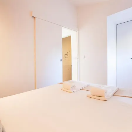 Lovelystay - Urban Сasa de vacaciones Oporto